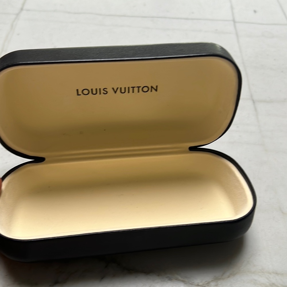 Never worn Louis Vuitton Sunglasses